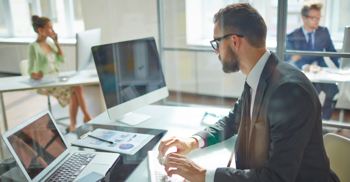 Cansado de lentidão e quedas na internet da sua empresa? ð  Saiba que você não está sozinho! Muitas empresas sofrem com conexões instáveis que prejudicam a produtividade e até mesmo a comunicação com clientes. Mas calma, existe uma solução: contratar link dedicado para empresa! ð