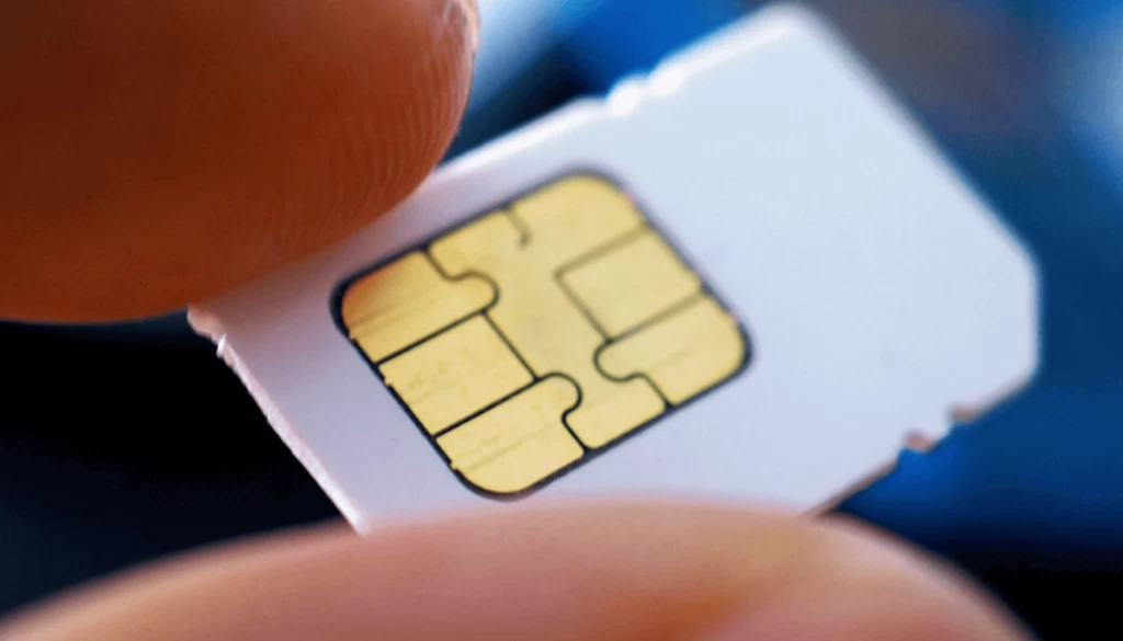 Sim. A confiabilidade da NLT está diretamente ligada à sua taxa de cobertura (99,7%) e ao fato de que ela opera como MVNO com múltiplas possibilidades de conexão. Isso significa que, na prática, a operadora busca sempre entregar a melhor rota de conexão disponível. Outro ponto relevante é a estabilidade nos dados transmitidos — algo essencial em soluções que não podem sofrer com perdas de sinal.