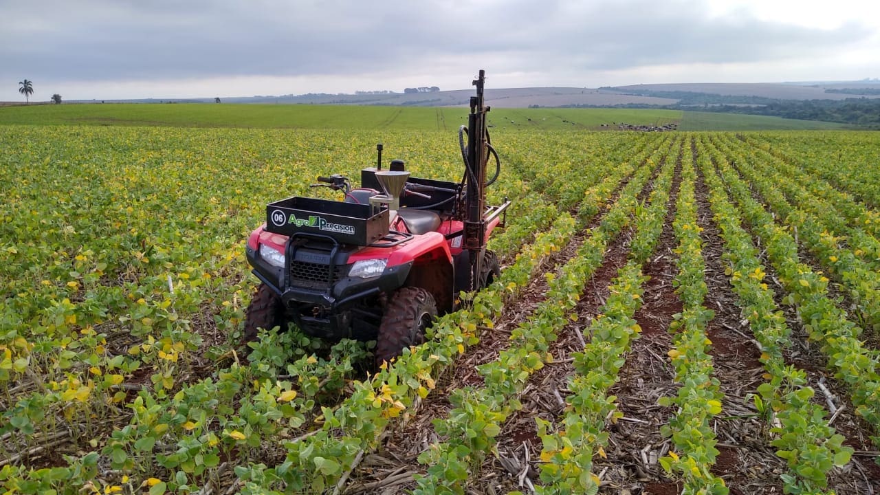 E mais do que isso: estão construindo um legado mais sólido, com maior controle sobre seus resultados e um posicionamento de mercado muito mais forte. Seja com sensores no solo, drones no ar ou máquinas conectadas à internet, a tecnologia está, literalmente, cultivando o futuro da agricultura.