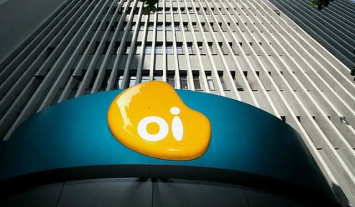 Olá, tudo bem? Aqui é o Eduardo, especialista em tecnologia e conectividade da IOT Conect. Se você recebeu algum comunicado recente ou acompanhou as notícias do setor de telecomunicações, deve ter notado que a OI Fixo agora é Datora.