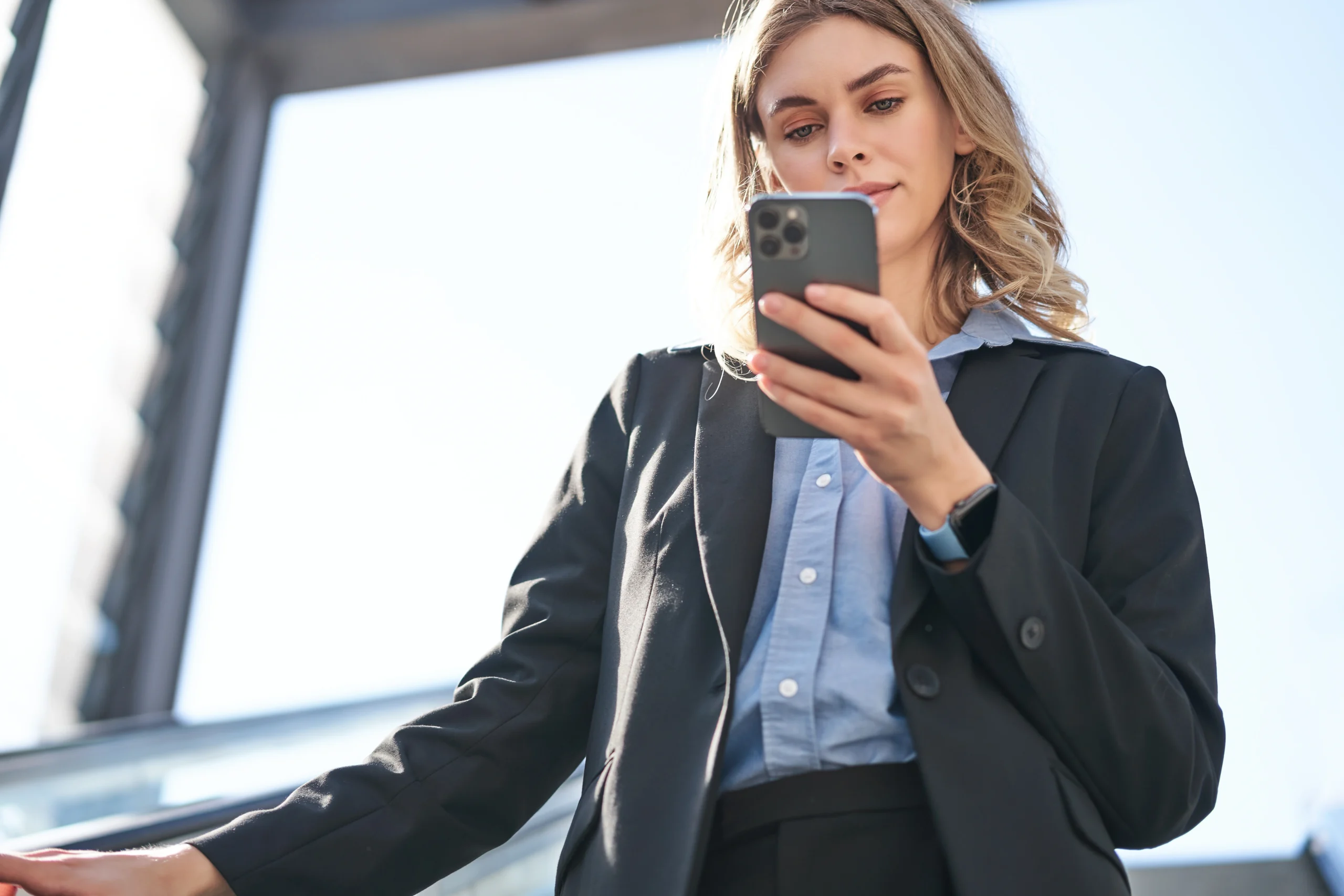plano-de-celular-pj-melhores-planos-empresas-4 Embora as grandes operadoras tenham seu valor, a IOT Conect surge como a melhor opção para quem busca um atendimento verdadeiramente humanizado e especializado. Como somos uma empresa com foco único no mercado corporativo e em conectividade de dados móveis para empresas, eliminamos a burocracia das gigantes do setor.