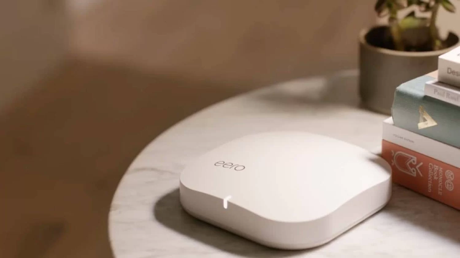 Wi-Fi Móvel é uma solução de conectividade que transforma o sinal de dados móveis de uma rede celular em uma rede Wi-Fi local, permitindo que múltiplos dispositivos se conectem à internet através de um único equipamento que utiliza um chip M2M ou de dados como fonte de conexão.